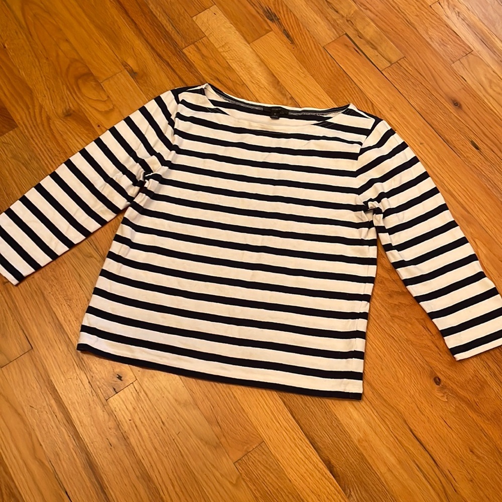 J. Crew Long Sleeve Boat Neck Top. Navy/White Striped. Size Small  GUC